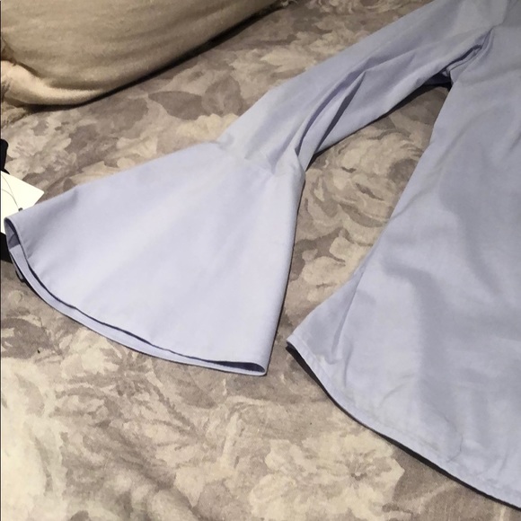 Blouse - Picture 2 of 3